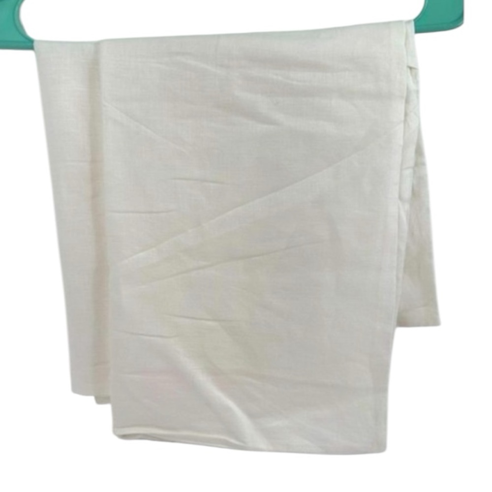 HALLMART COLLECTABLES 2 Standard Sham Linen White Pillow Cases 26W by 20L